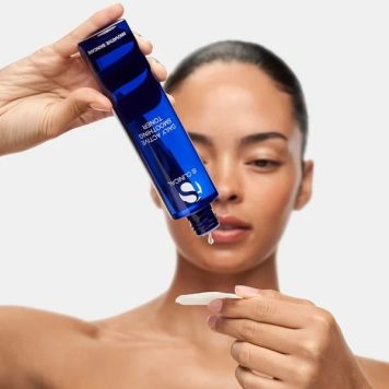 iS Clinical Daily Active Smoothing Toner 180ml