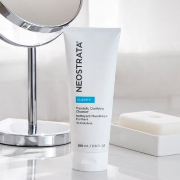 NeoStrata Clarify Mandelic Clarifying Cleanser 200ml