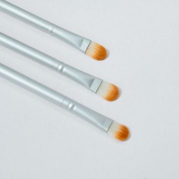 PRIORI Concealer Brush