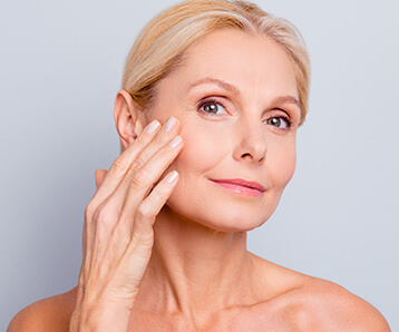Retinol 101: Understanding the Powerhouse Ingredient in Skincare