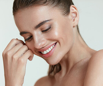 The Amazing Benefits of Exfoliation + Which one to choose?