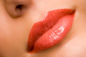Safe & natural alternative for adding volume & rejuvenation to your lips