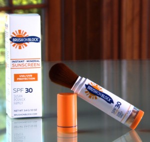 NEW - Brush On Block SPF30 Mineral Sunscreen