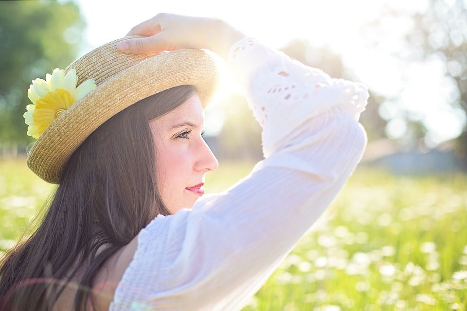 Mineral VS Chemical Sunscreen Face-off